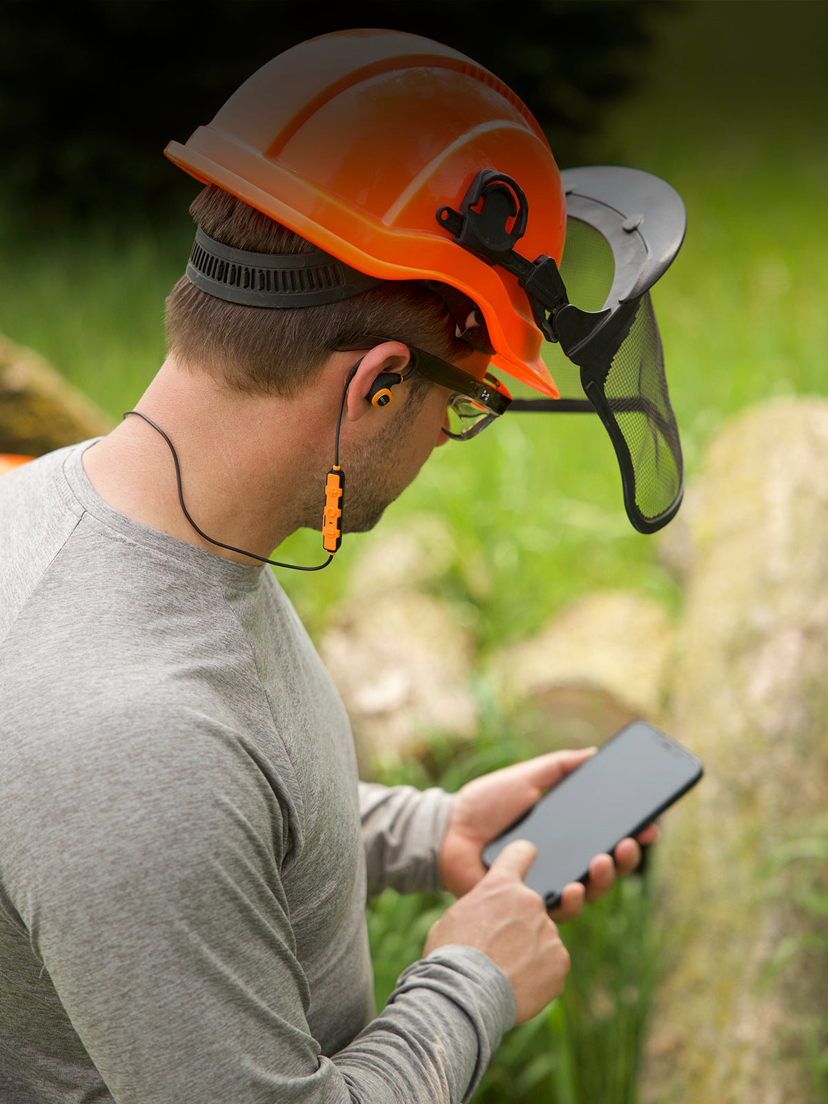 Our Bluetooth hearing protectors seamlessly integrate with your favorite devices