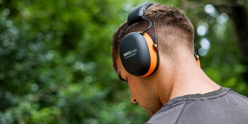 ISOtunes - AIR DEFENDER Bluetooth Earmuff Hearing Protector/Headphones